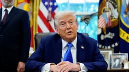 Trump pushes justice department to prosecute his political opponents