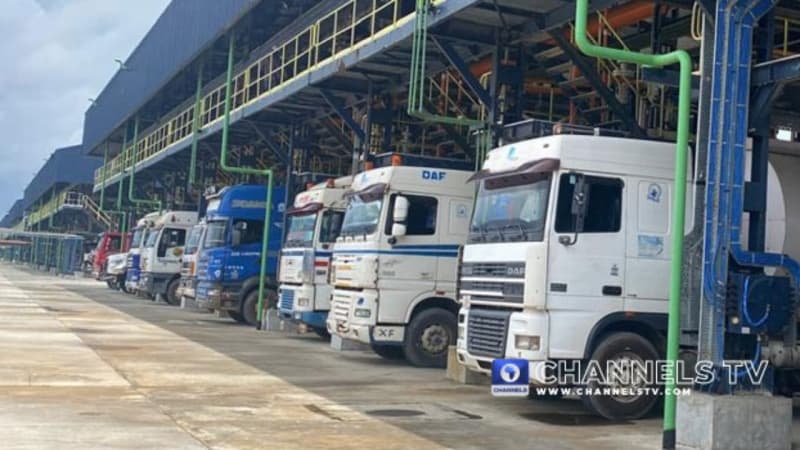 Dangote’s 4,000 trucks not enough for nationwide petrol supply — Marketers