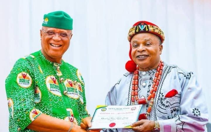 Akwa Ibom gov increases allowances, health insurance for traditional rulers