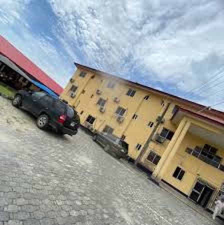American woman dies in Warri during visit to her lover