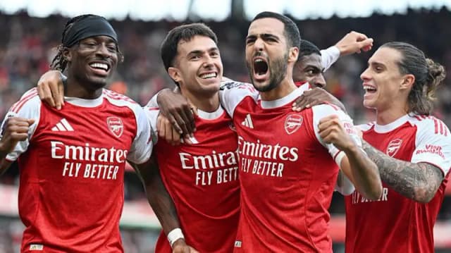Arsenal see off Postecoglou's Forest