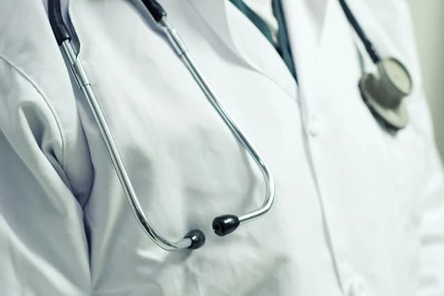 Resident doctors in FCT begin indefinite strike over welfare, manpower shortages