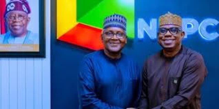 Dangote refinery signs two-year naira crude deal with Nigeria’s national oil company after brief suspension