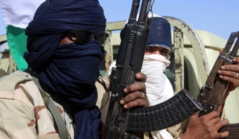 Bandits strike near FCT, abduct man, 2 daughters