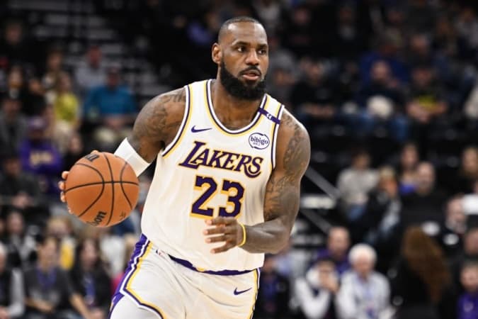 LeBron James to reportedly miss start of 2025-2026 NBA season due to sciatica  