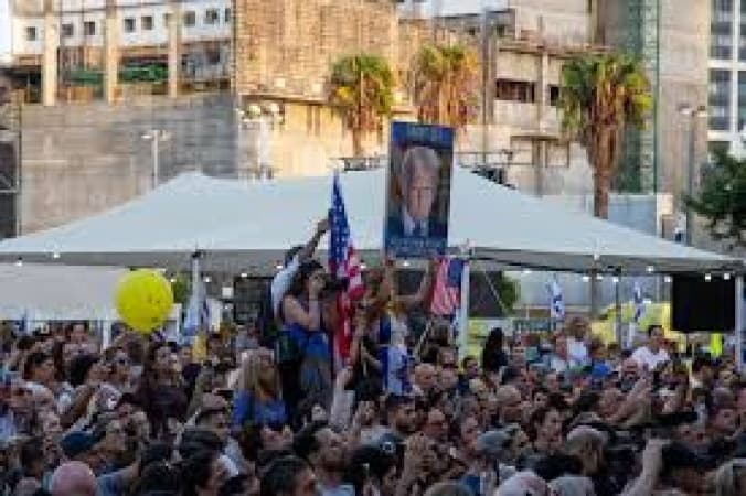 Between grief and joy, Israel awaits the return of its hostages