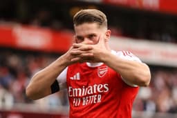 Arsenal star receives impressive UEFA award after beating Cristiano Ronaldo and Erling Haaland