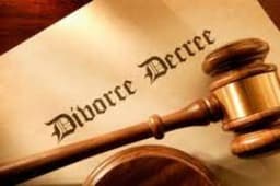 Confusion in court as woman slumps after husband insists on divorce