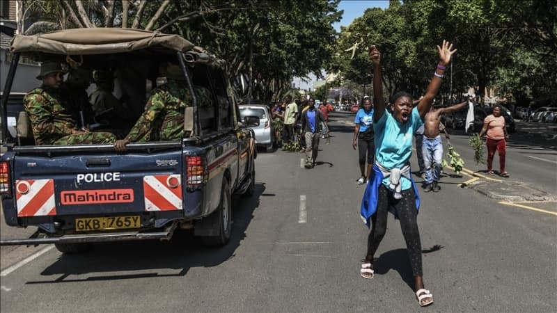 4 killed as police fire into crowd during Raila Odinga viewing in Kenya
