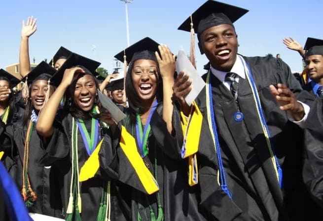 Top 12 African countries with most Diaspora students