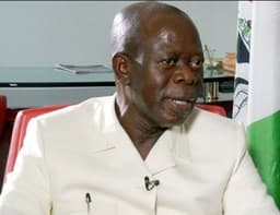 Oshiomhole under fire for sharing motor-cycles, grinding machines, others as empowerment