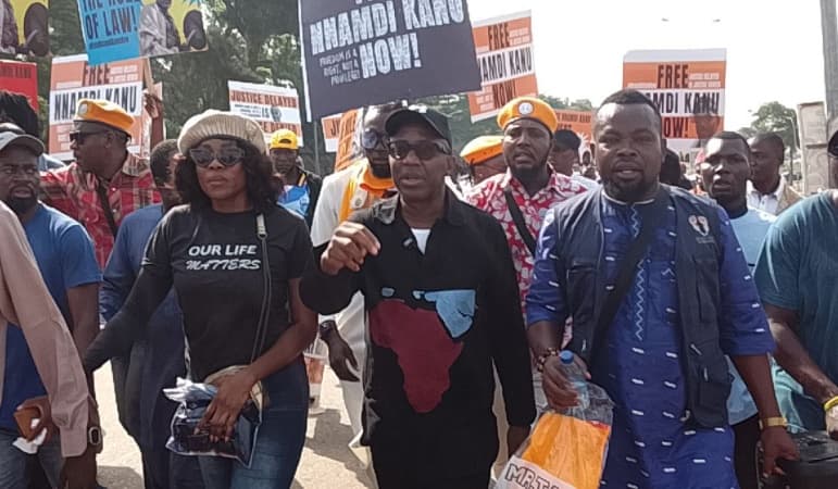 #FreeNnamdiKanu protest: Stop pointing accusing fingers at Sowore – Family