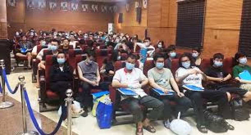 Cybercrime: 24 foreign hackers being tried in court by police vanish without trace