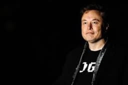 Elon Musk said he needs $1 trillion to stop ‘corporate terrorists’ from wresting control of Tesla