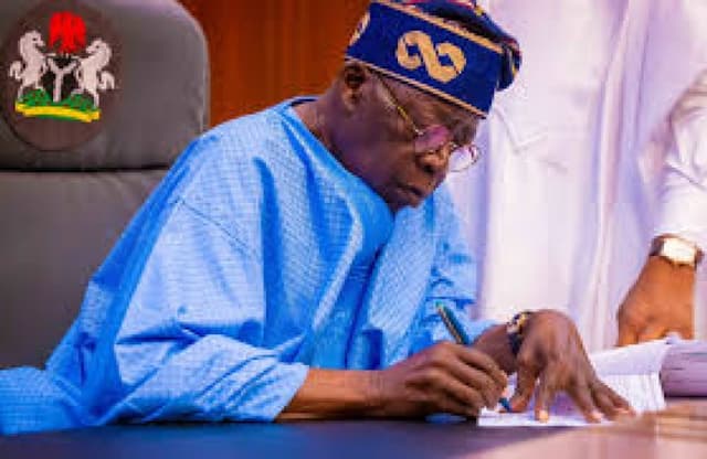 BREAKING: Tinubu bows to pressure, reverses pardon for convicted criminals