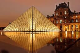 Thieves disguised as construction workers steal Napoleon’s jewels from Louvre Museum