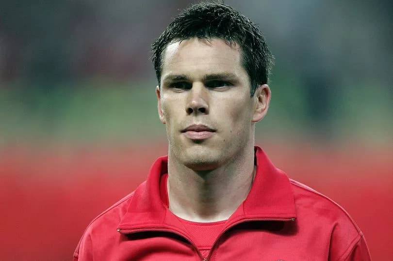 Liverpool cult hero forced to sell Champions League medal amid ugly legal battle with brother