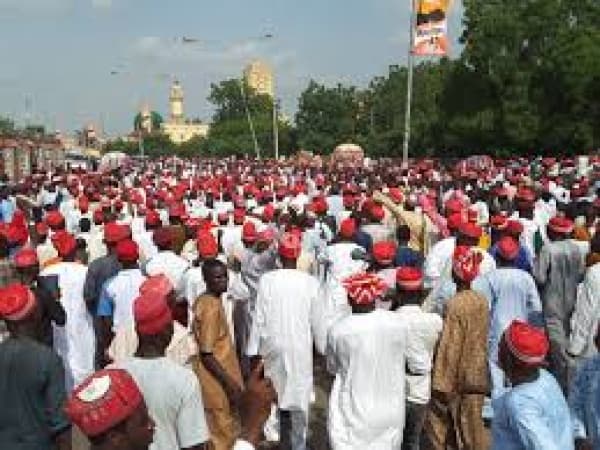 1,000 NNPP members defect to APC in Kano