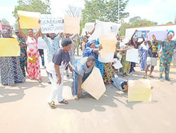 Farmers protest monarchs? detention, land grabbing in Ondo
