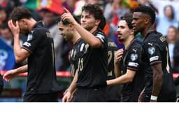 Portugal hammer Armenia 9-1 to qualify for World Cup