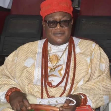 Asagba closes Asaba markets to honour fallen palace chief