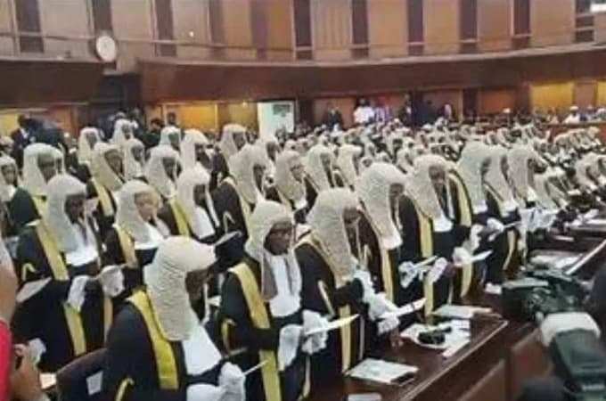 Executive grip fuelling corruption in judiciary, Nigerians react to Tinubu’s alarm