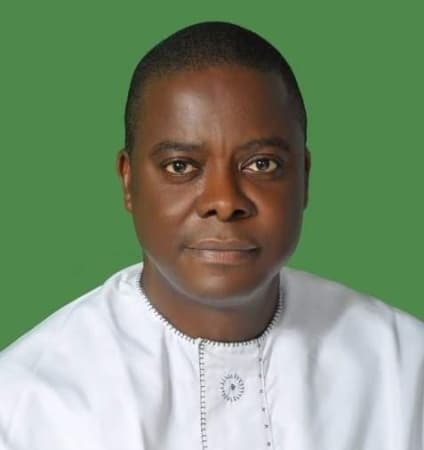 Akpabio leads senators on condolence visit to late Sen. Ezea’s family