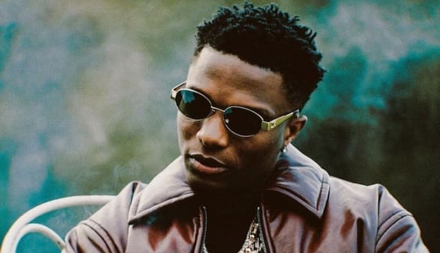 Wizkid celebrated by fans as ‘Africa’s best-selling artist’ and first African to hit 20 billion global streams