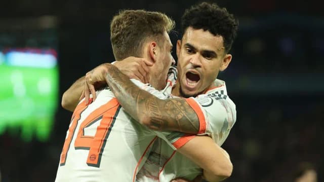 'Best team in Europe'? Bayern stun PSG as Diaz scores twice in Champions League
