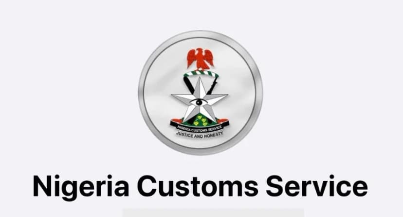 Customs promote 13 senior officers, reward 10 for exceptional service