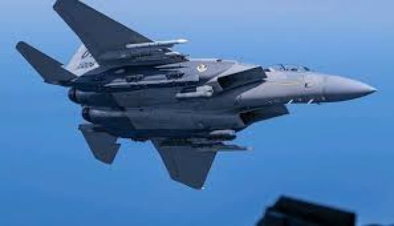 Trump’s threat: U.S. surveillance fighter jet flies over Kwara, Ekiti as American officials arrive in Abuja