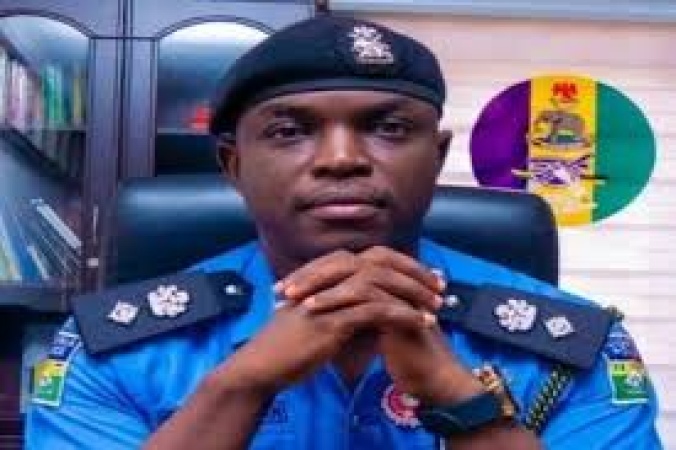 Police apprehend nine gunrunners, drug trafficking suspects