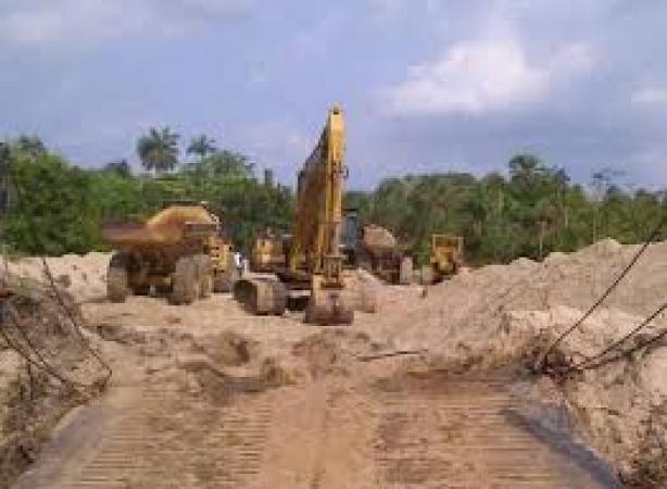 Anambra communities decry activities of dredgers, lament absence of EIA