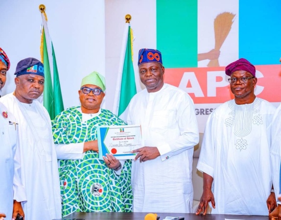 APC presents Certificate of Return to Osun Governorship Candidate Oyebamiji