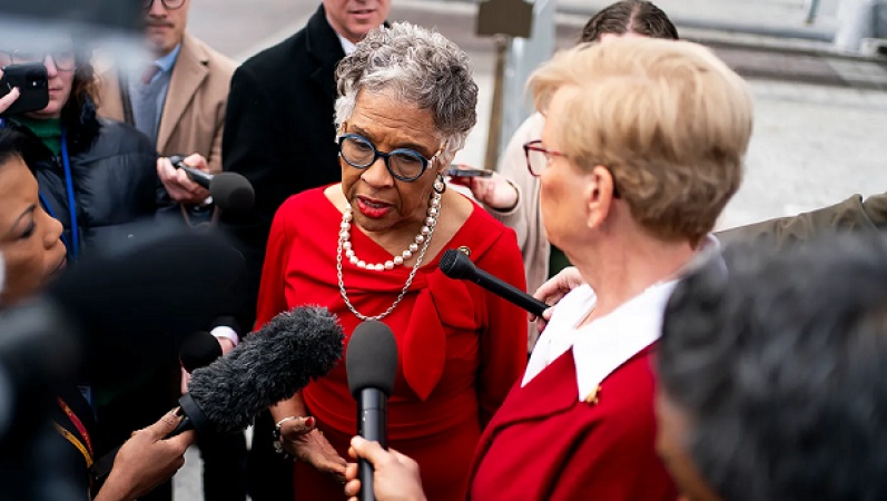 Democratic lawmaker sues to remove Trump's name from Kennedy Centre