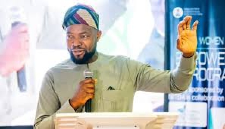 Bosun Tijani: From Twitter solutions to ministerial excuses