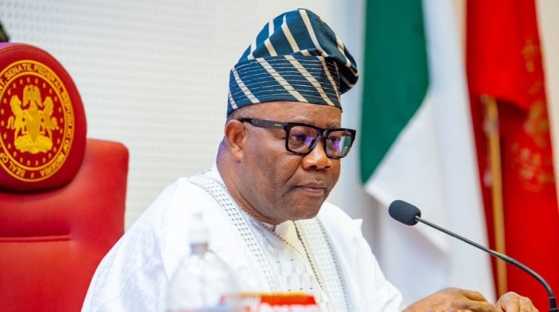 Akpabio thanks God for Anthony Joshua’s life, mourns victims