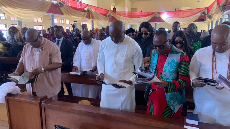 Over 5 Anglican Bishops pay tribute to Lay Reader as she is laid to rest in Enugu
