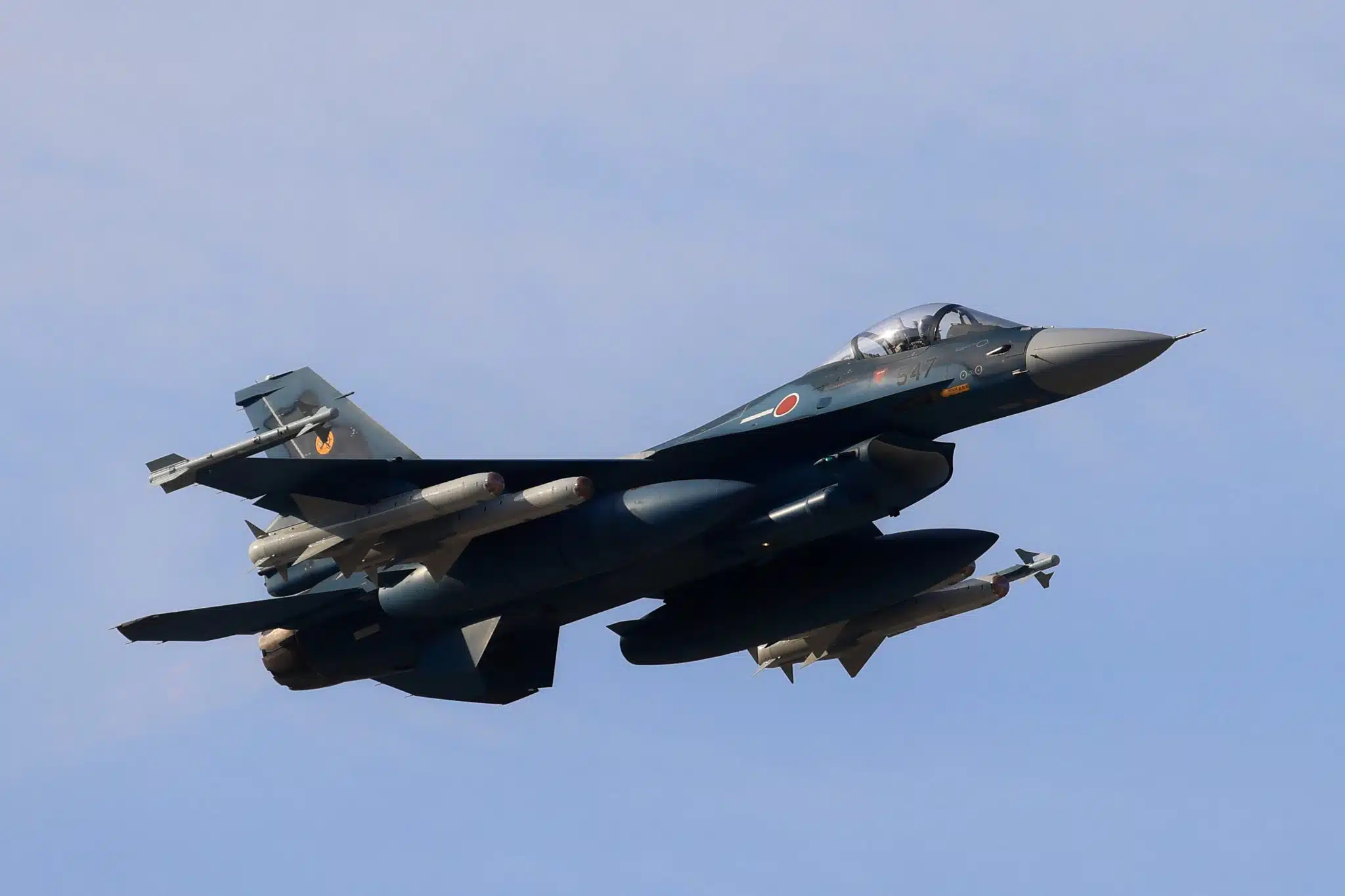 Japan responds to China with unprecedented number of F-2 Fighters with anti-ship missiles