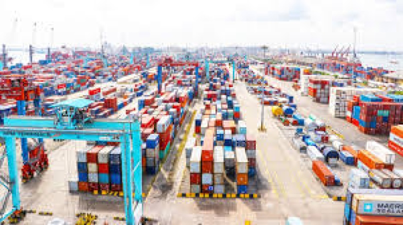 Customs agents kick as shipping lines begin 60% port charges, others 