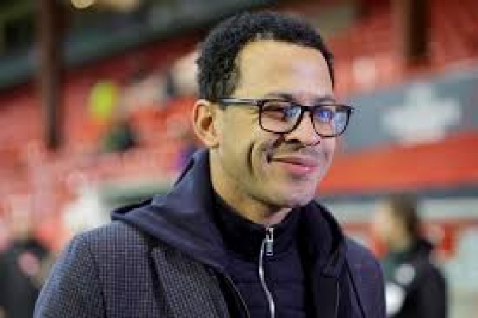 Strasbourg coach Rosenior meeting with Chelsea chiefs — Reports