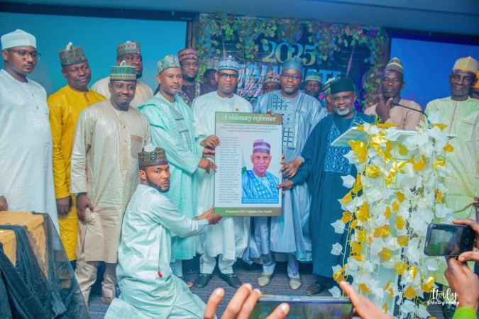 Goronyo applauds excellence, youth impact at 2025 Caliphate Icon Awards