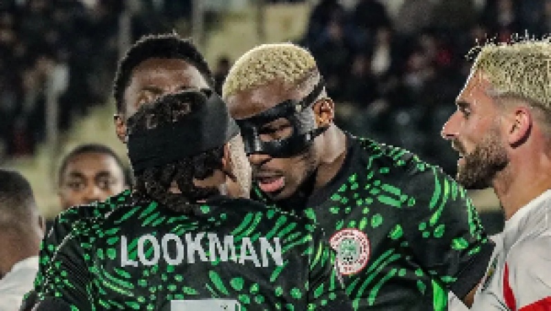 AFCON 2025: Lookman douses tension as Osimhen’s frustration sparks brief concern