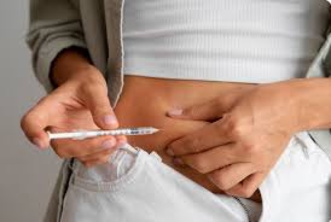 People who come off slimming jabs regain weight four times faster than dieters