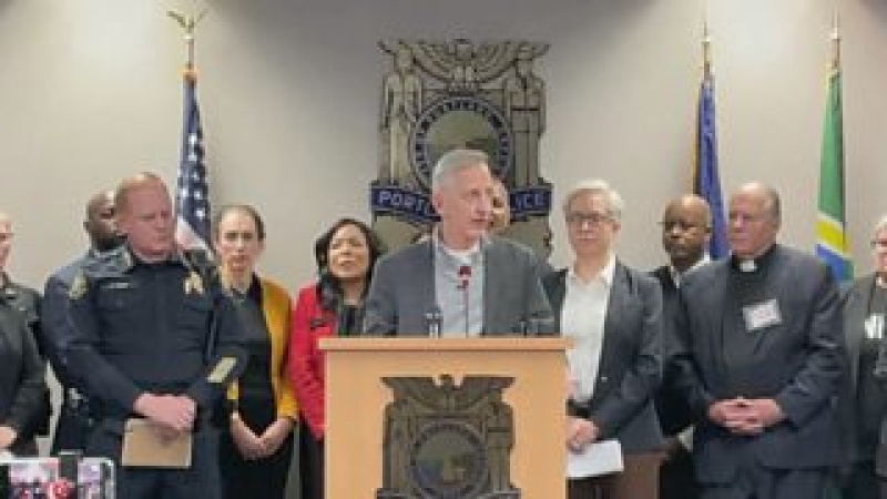 Two wounded in shooting involving federal agents in Portland