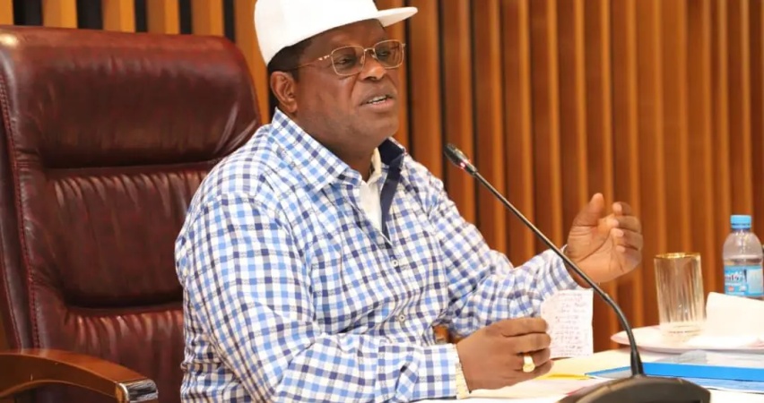 Minister sacks Controller of Works over unholy alliance with contractor