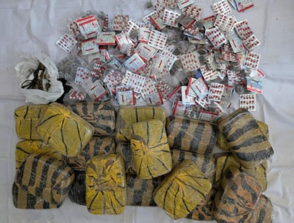 Police arrest suspected drug dealer, 5 others, recover illicit drugs, weapons in Kano