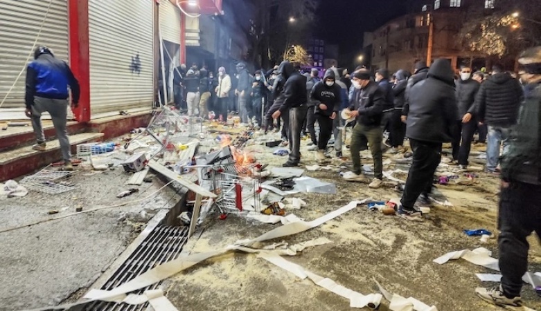 Iran signals swift trials and executions as protest deaths exceed 2,500 despite Trump warning