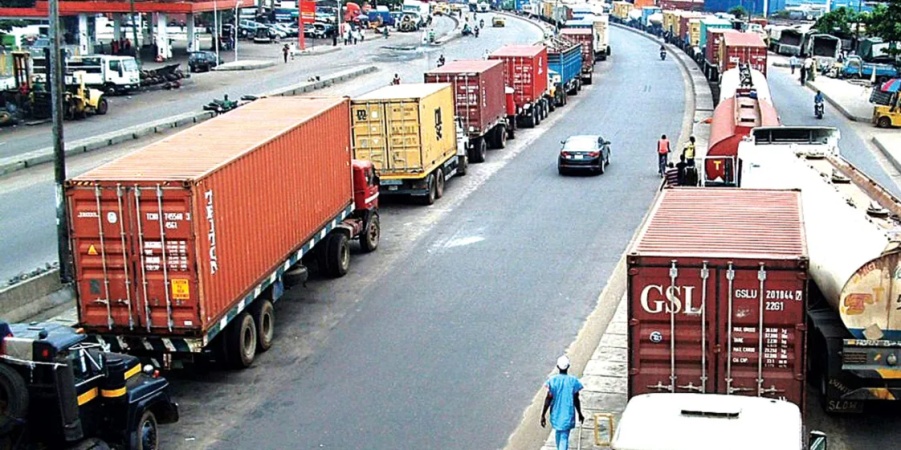 Truckers warn Lagos extortion crippling port logistics, petition Presidency