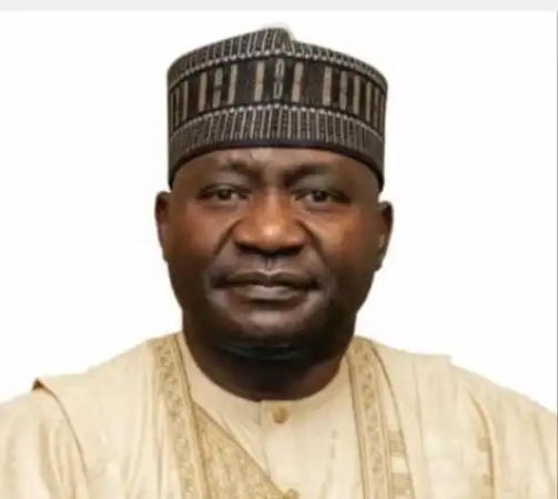 Defence minister: FG does not pay ransom for kidnapped victims